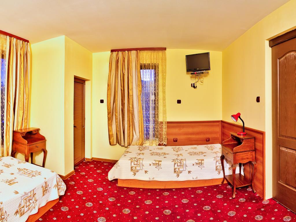 Hotel Teres Kazanluk Ruang foto