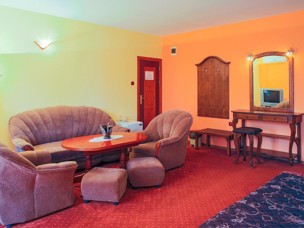 Hotel Teres Kazanluk Ruang foto