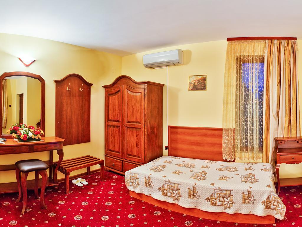 Hotel Teres Kazanluk Ruang foto